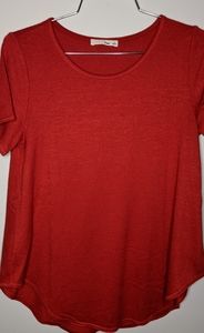 Wilfred free red t-shirt